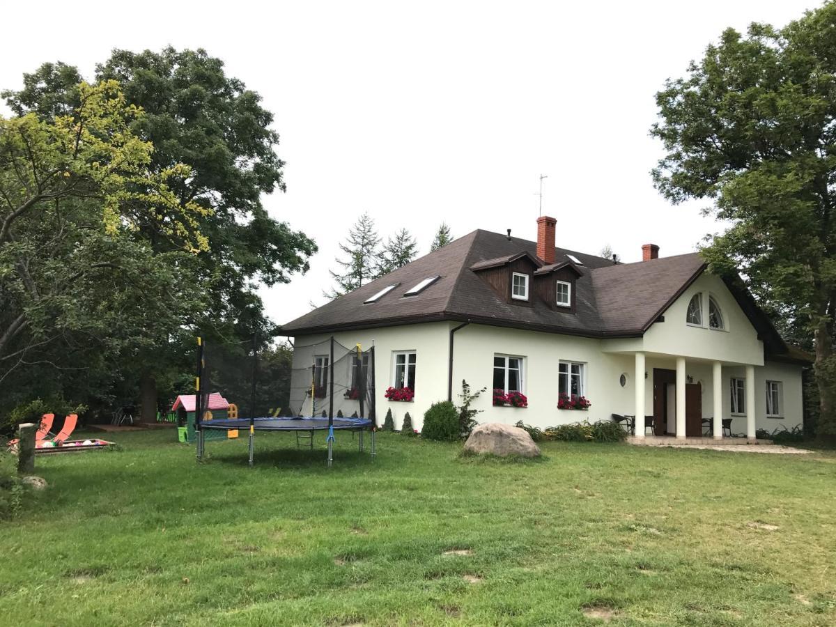 Dworek Debina - Idealny Dla Rodzin I Przyjaciol - Wspolna Sala Do Biesiadowania , Plaza Przyjazna Psom Exterior photo